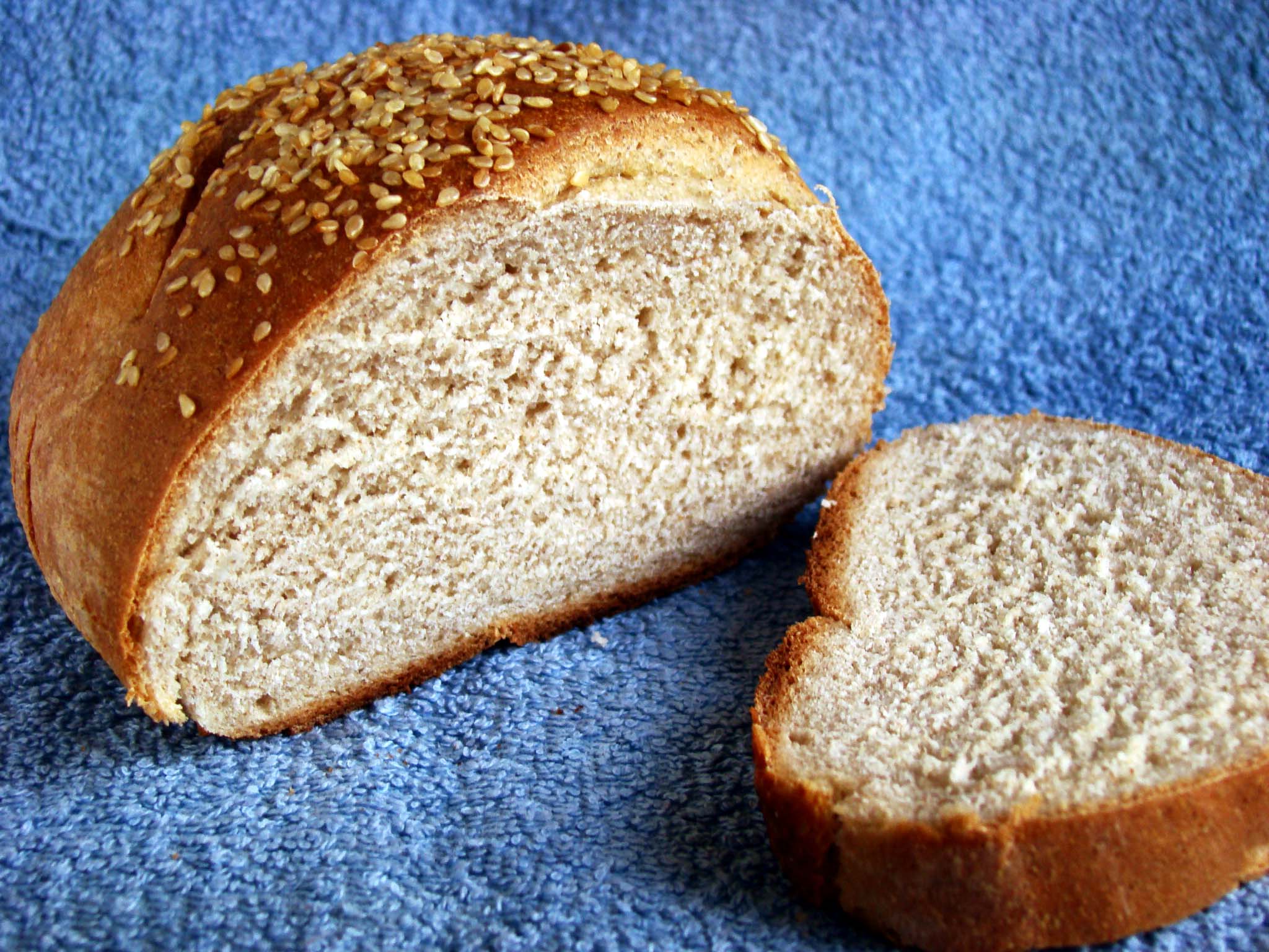 как испечь пшеничный хлеб в духовке